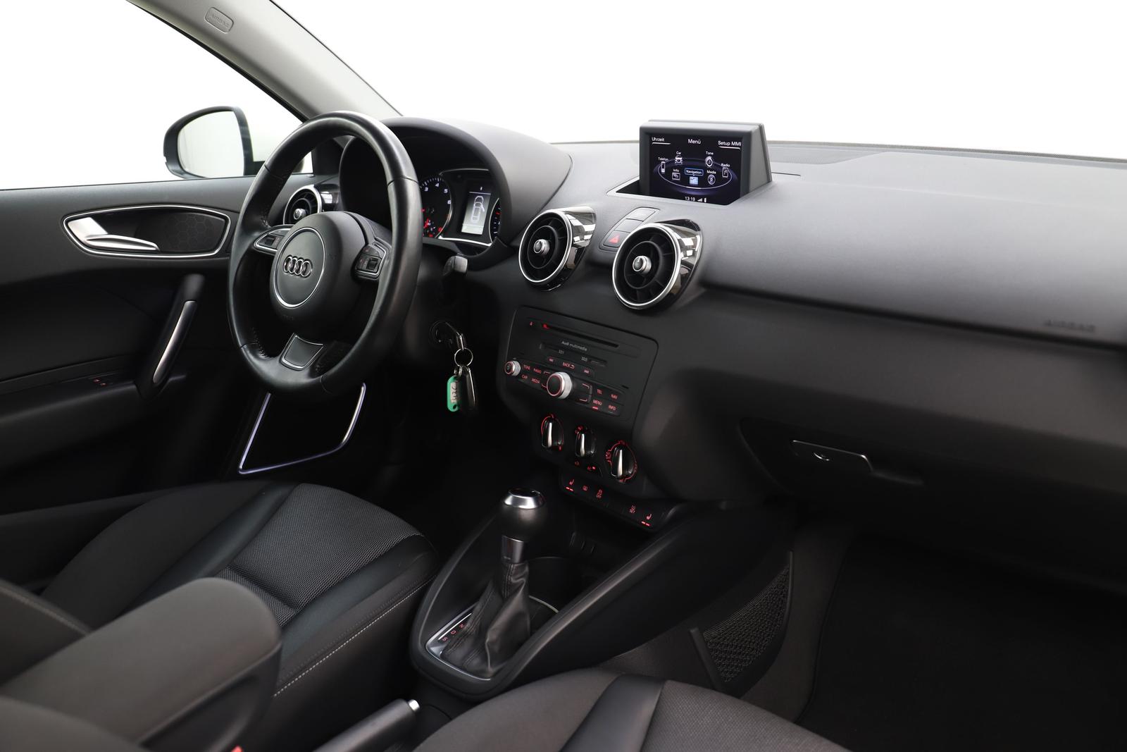 Audi A1 1.4TFSI 122PS S tronic ambition BOSE 1Hand