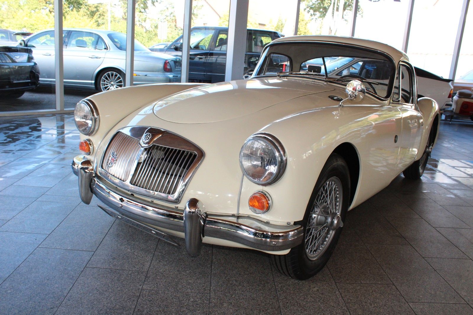 MGA 1500 Coupe' Restauriert!!