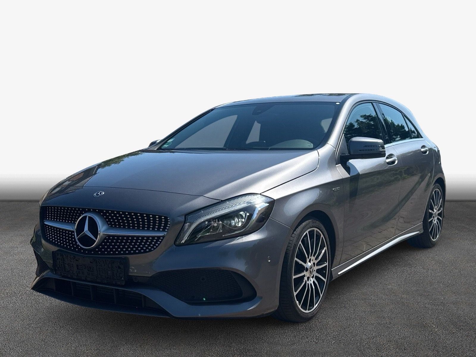 MERCEDES-BENZ A 180 d AMG-Line