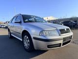 Skoda Octavia Combi Tour - Skoda Octavia aus 2005 mit Diesel-Antrieb