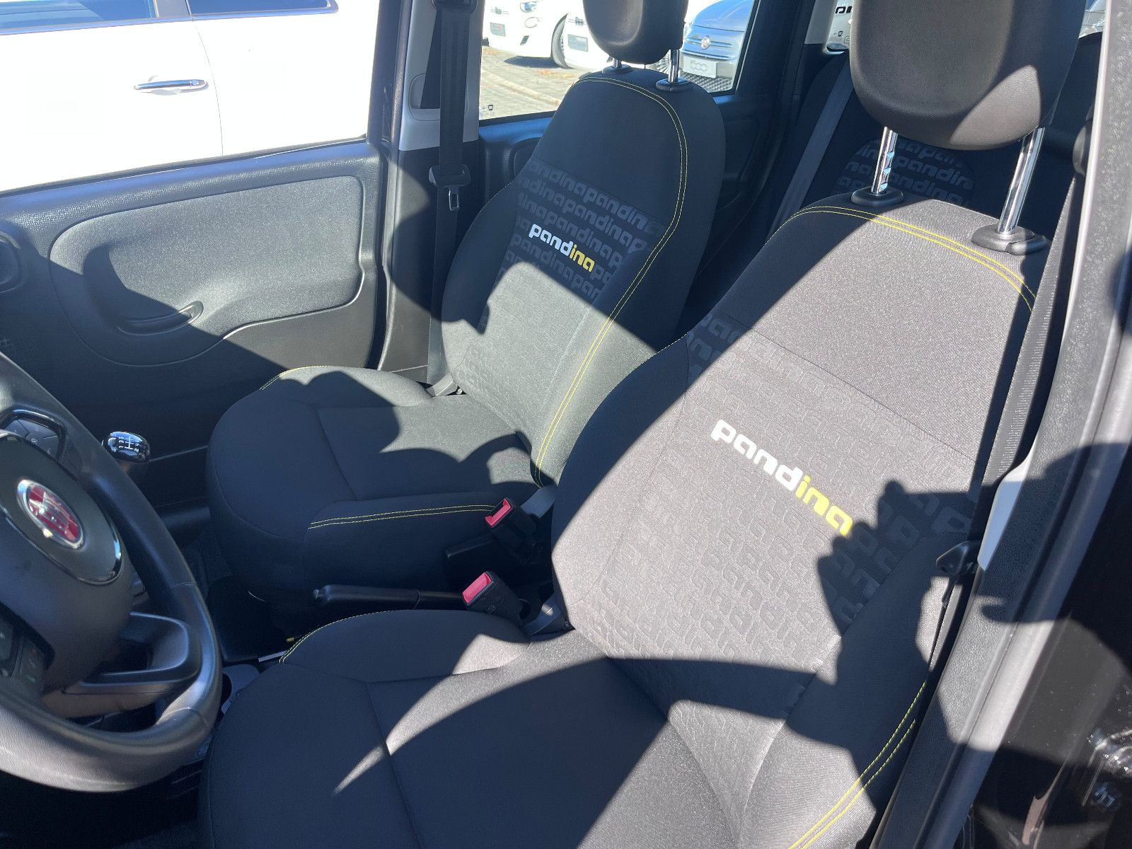 Fahrzeugabbildung Fiat Panda Hybrid