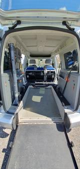 Volkswagen VW Caddy Maxi -Rollstuhlumbau mit Rampe - Volkswagen Caddy Maxi aus 2008