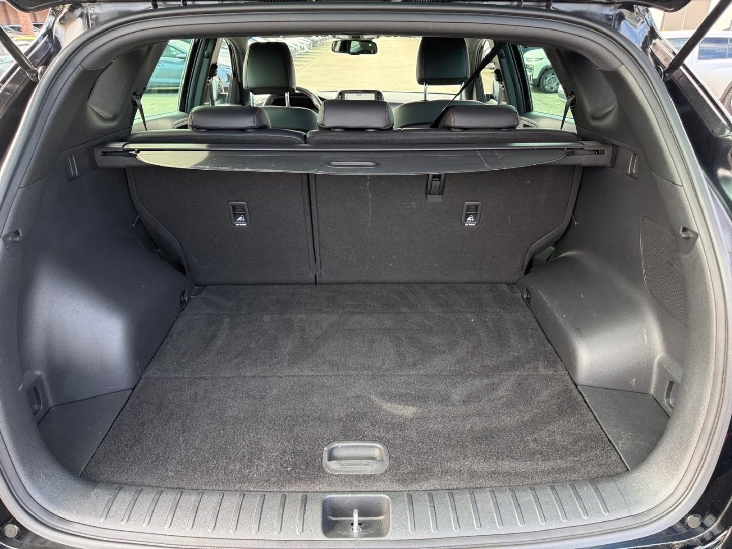 Fahrzeugabbildung Hyundai Tucson 1.6T 4WD N-Line AHK Navi Panoramadach LED