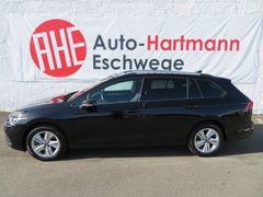 VW Golf VIII Variant 2.0 TDI Life DSG LED Navi Ahk VW Golf VIII Variant 2.0 TDI Life DSG LED Navi Ahk