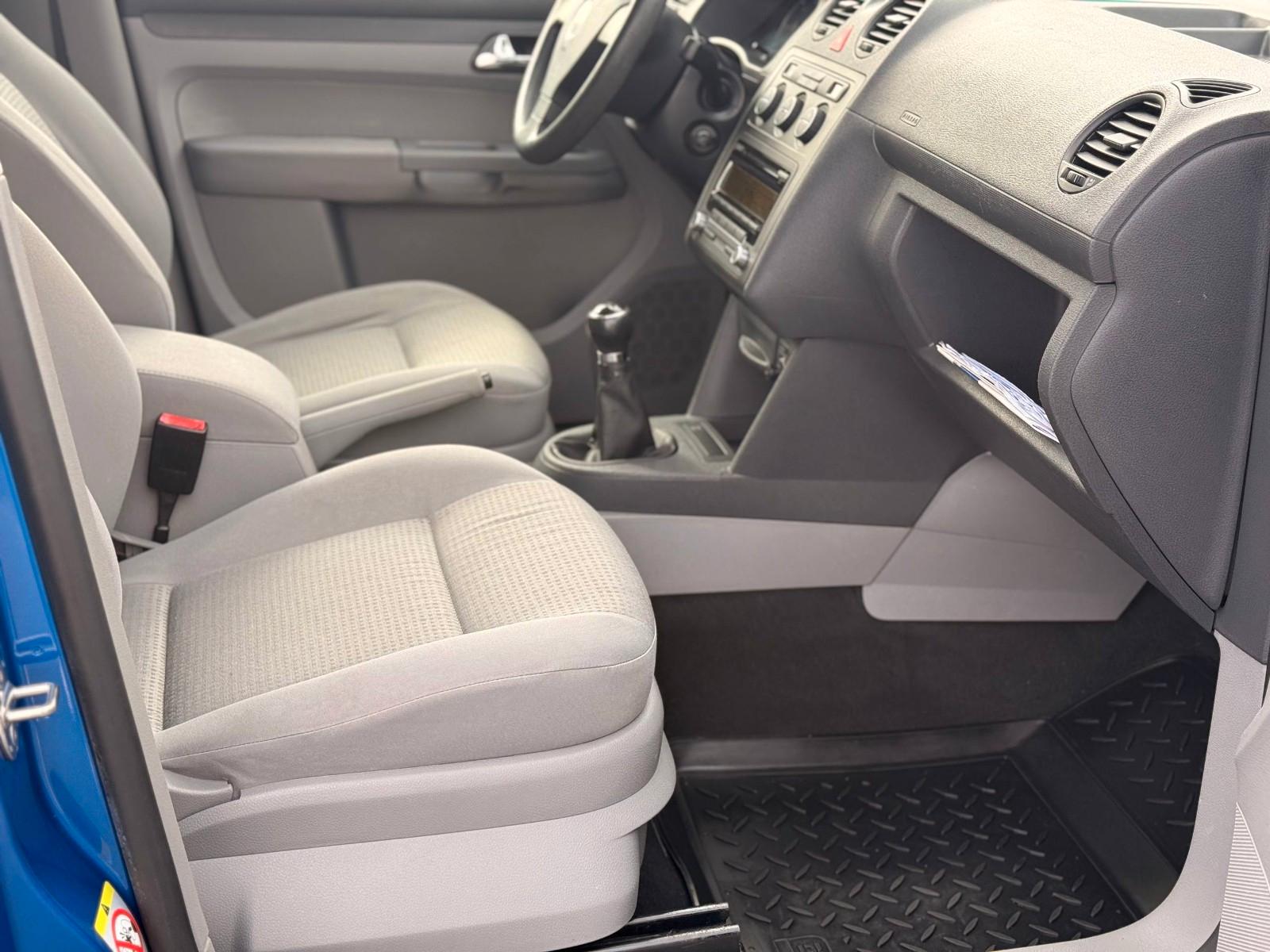 Volkswagen Caddy Maxi Life 1.9 TDI *7-SITZ*AHK*TÜV&SERIVCE*