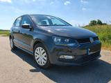 Volkswagen VW Polo EZ 07/16 HU 10/27 Klima SHZ - Volkswagen Polo 16v mit Benzin-Antrieb