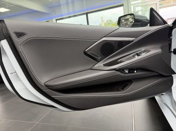 Corvette C8 - 8
