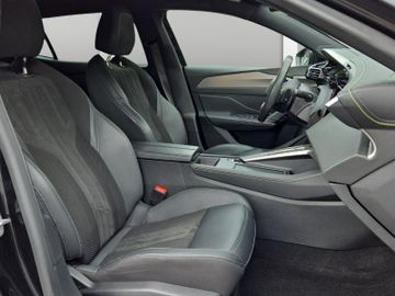 Peugeot 408 - 11