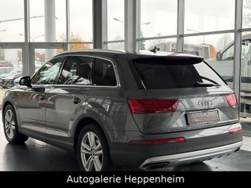 Audi Q7 - 7