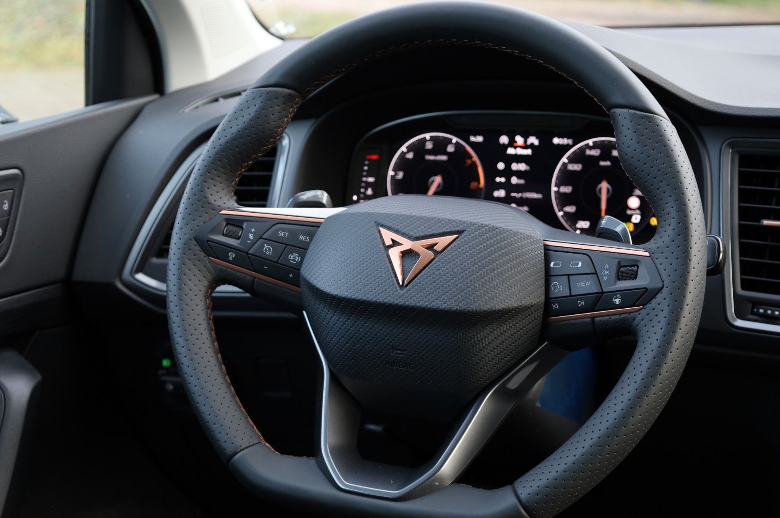 Fahrzeugabbildung CUPRA Ateca 1.5 TSI *DSG