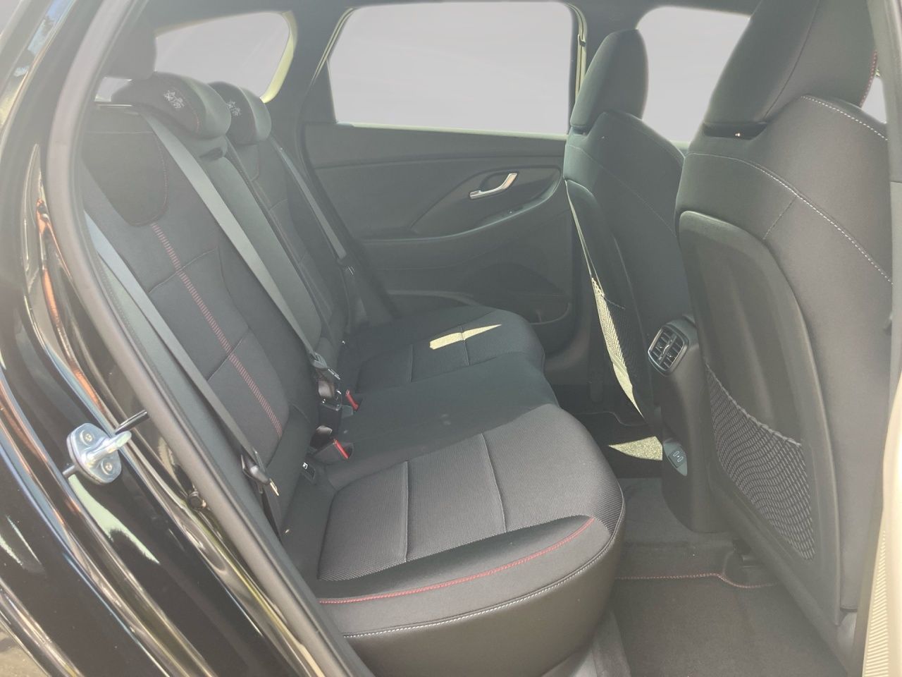 Fahrzeugabbildung Hyundai i30 N-LINE AUT Fernlichtass. Kam. KeyLess KlimaA