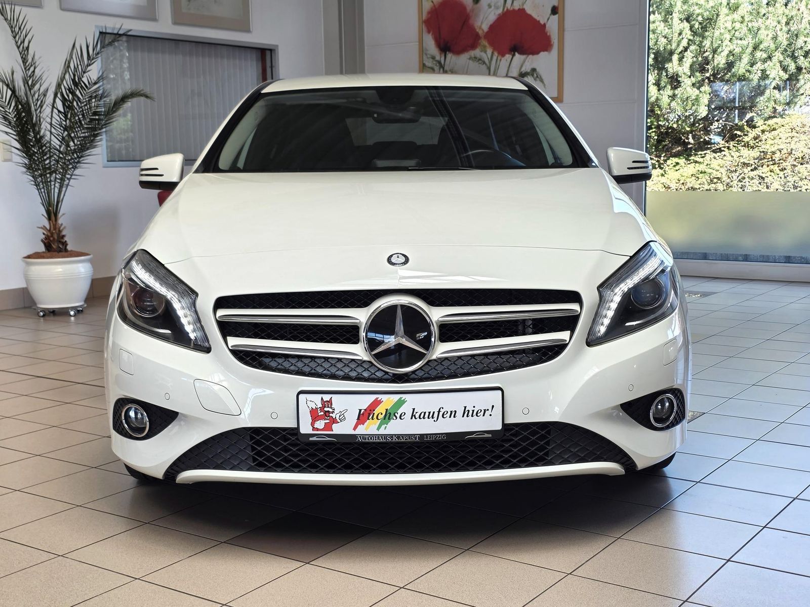 Fahrzeugabbildung Mercedes-Benz A 180 Style/Xenon/Navi/Memory/Kamera/SunSet