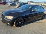 BMW 320d e92 - BMW 320 aus 2010: Coupe, 320d