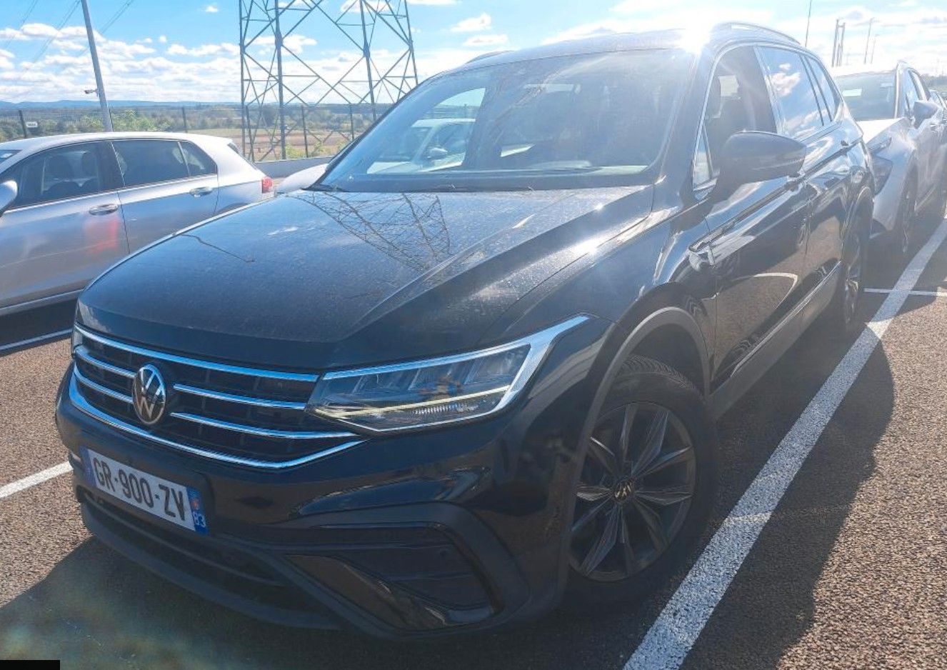Volkswagen Tiguan Allspace Life 7 seats -GOVORIM-