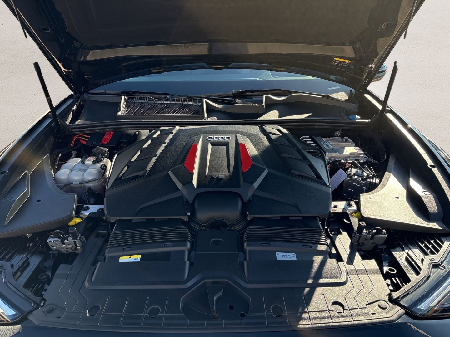Audi SQ8 - Bild 16