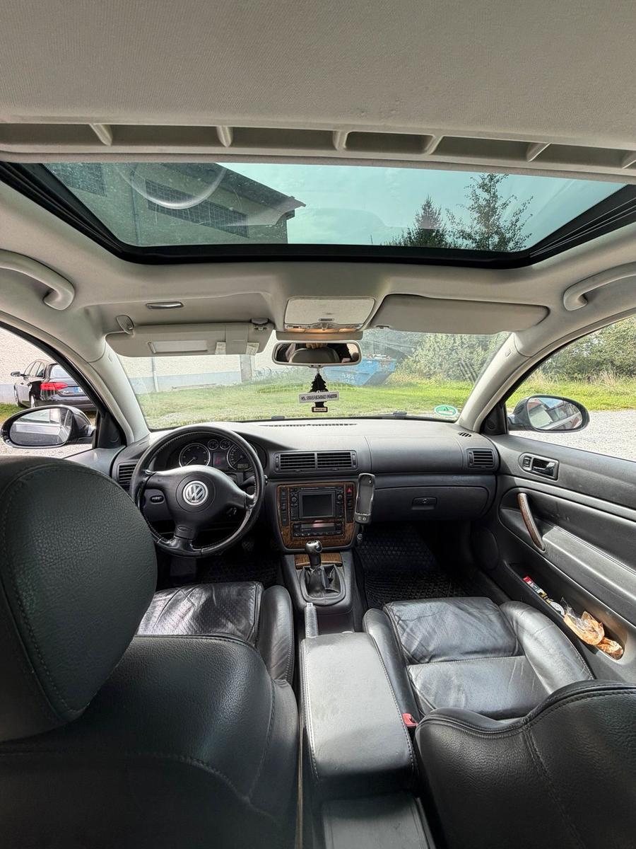 Volkswagen Passat 2005 — photo 9