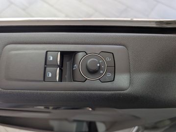 Ford Tourneo Custom 2.0 EcoBlue L1 Titanium +