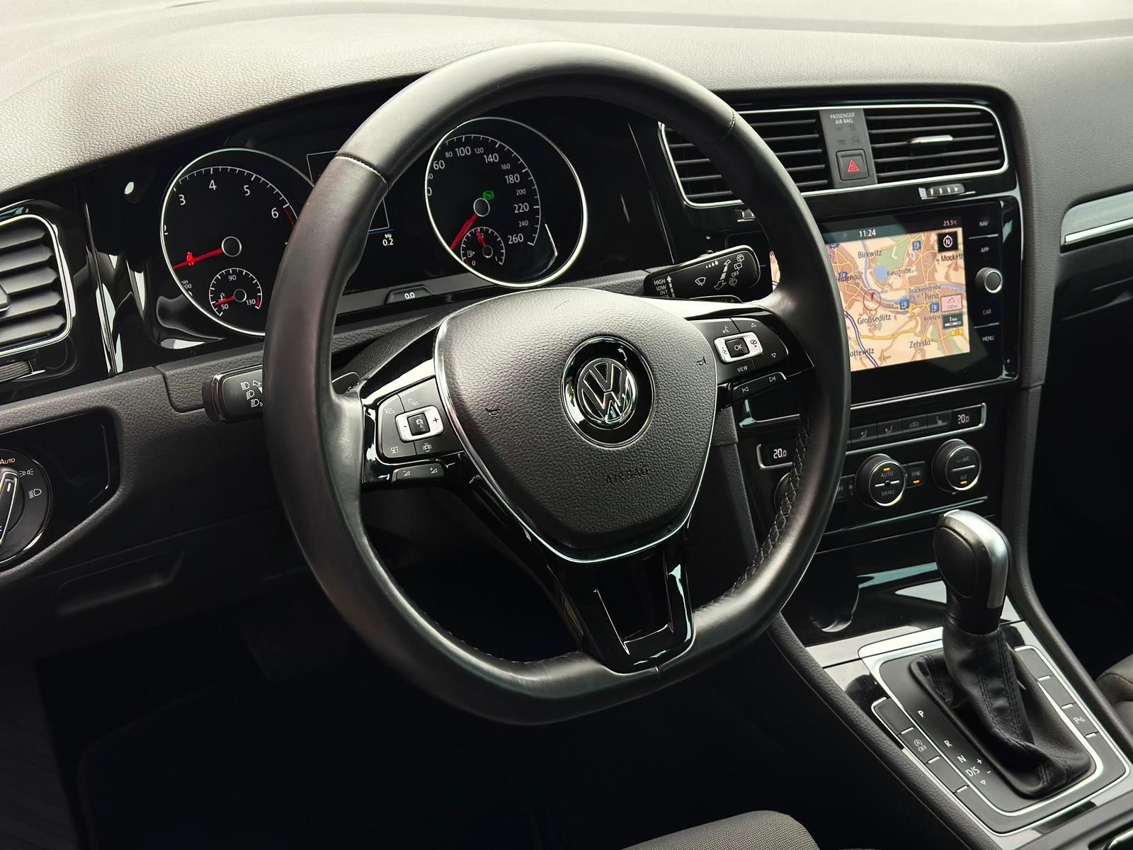 VW Golf Variant 1.5TSI HIGHLINE* LED#SHZ#LH#PDC#NAV - Image 23