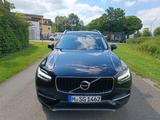 Volvo XC90 Momentum AWD *1.Hand *Scheckheft bei VOLVO - gebrauchte Volvo XC90 aus dem Jahr 2017