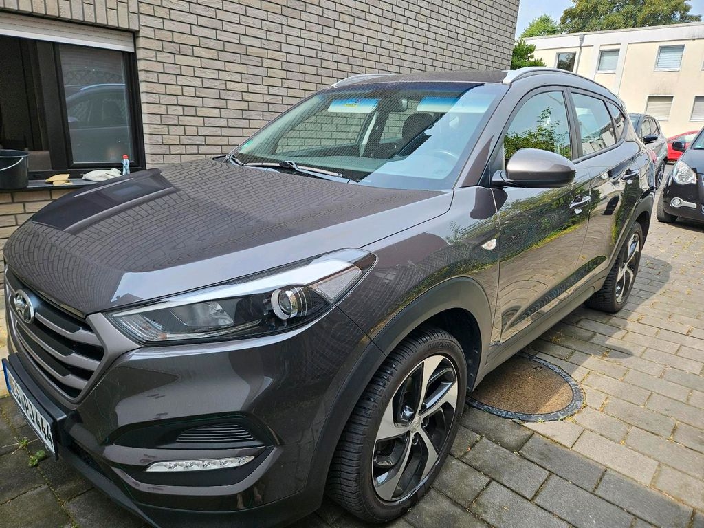 Image of Hyundai TUCSON