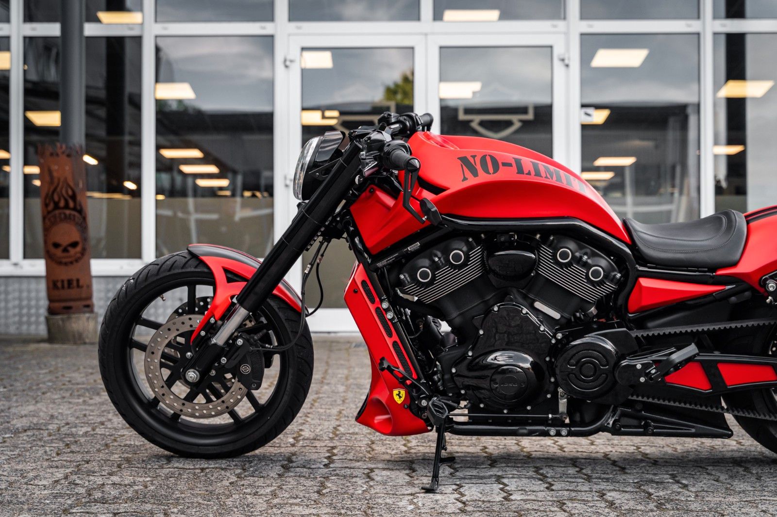 Fahrzeugabbildung Harley-Davidson VRSCDX Night Rod Special - NLC 300er UMBAU -