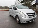 Hyundai H-1 - graue Hyundai H-1