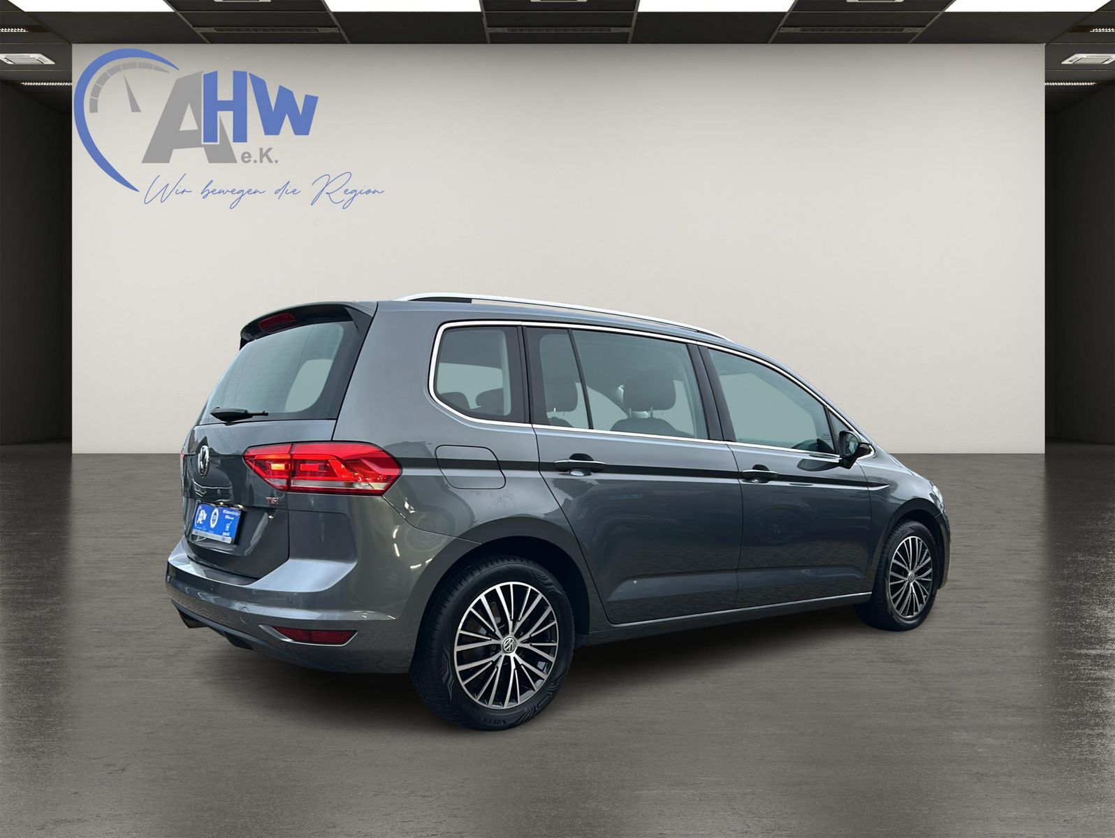 Fahrzeugabbildung Volkswagen Touran 1,8 TSI Highline BMT/Start-Stopp