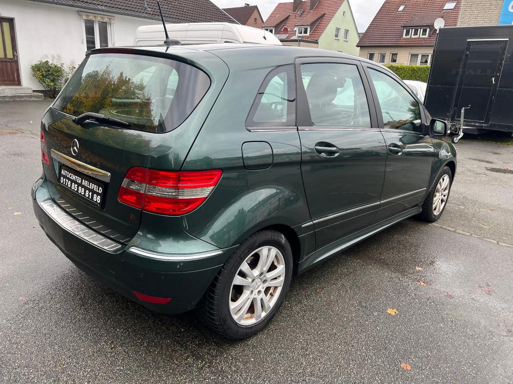 Mercedes-Benz B 160
