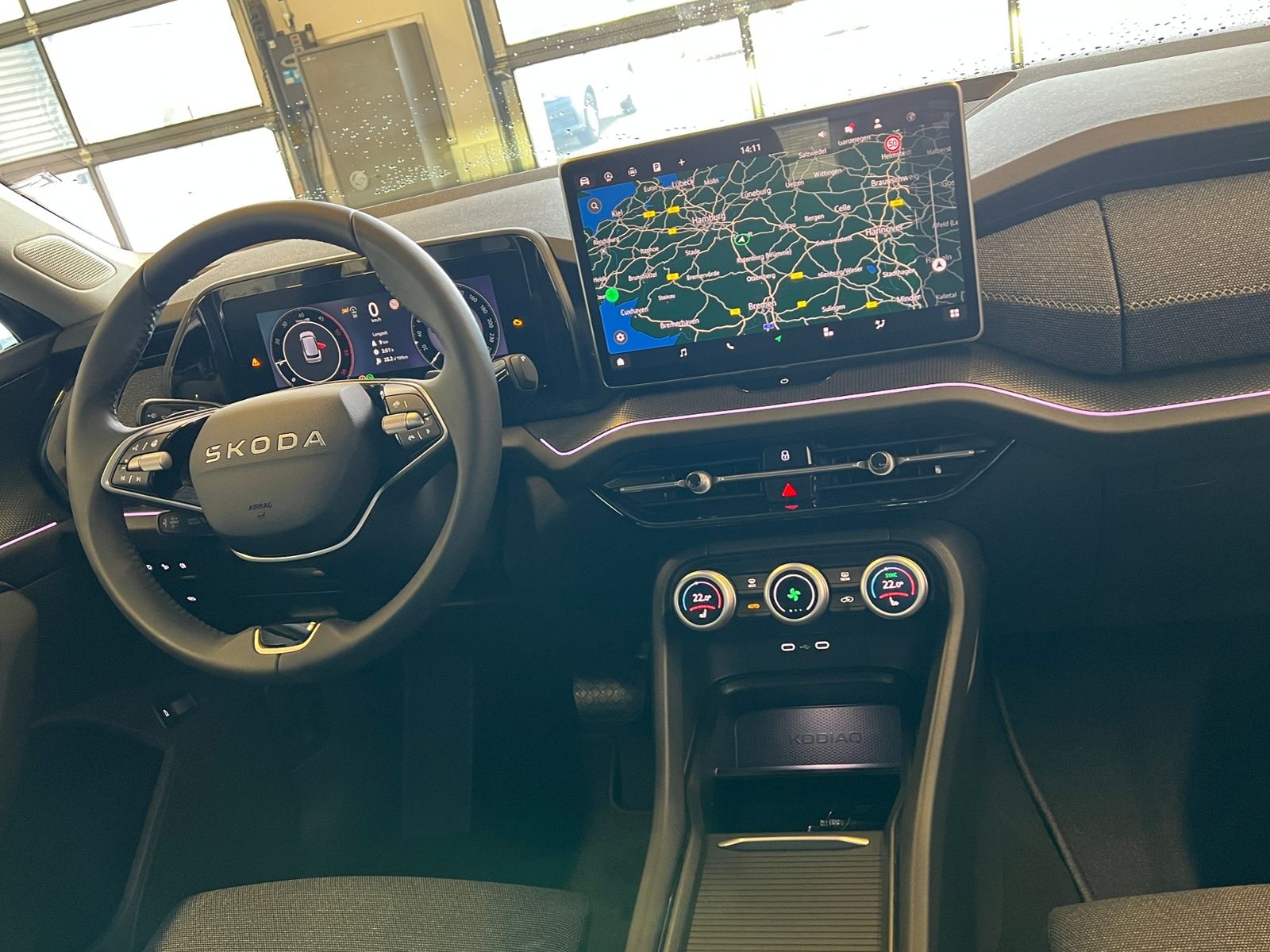 Fahrzeugabbildung SKODA Kodiaq Selection 2.0 TDI DSG *AHK,KESSY,19"-Felg