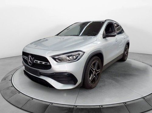 Fahrzeugabbildung Mercedes-Benz GLA 200 AMG+Ambiente+TotW+Night+RKamera+19Zoll