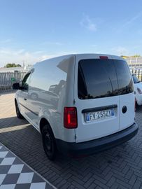 Volkswagen Caddy - 6