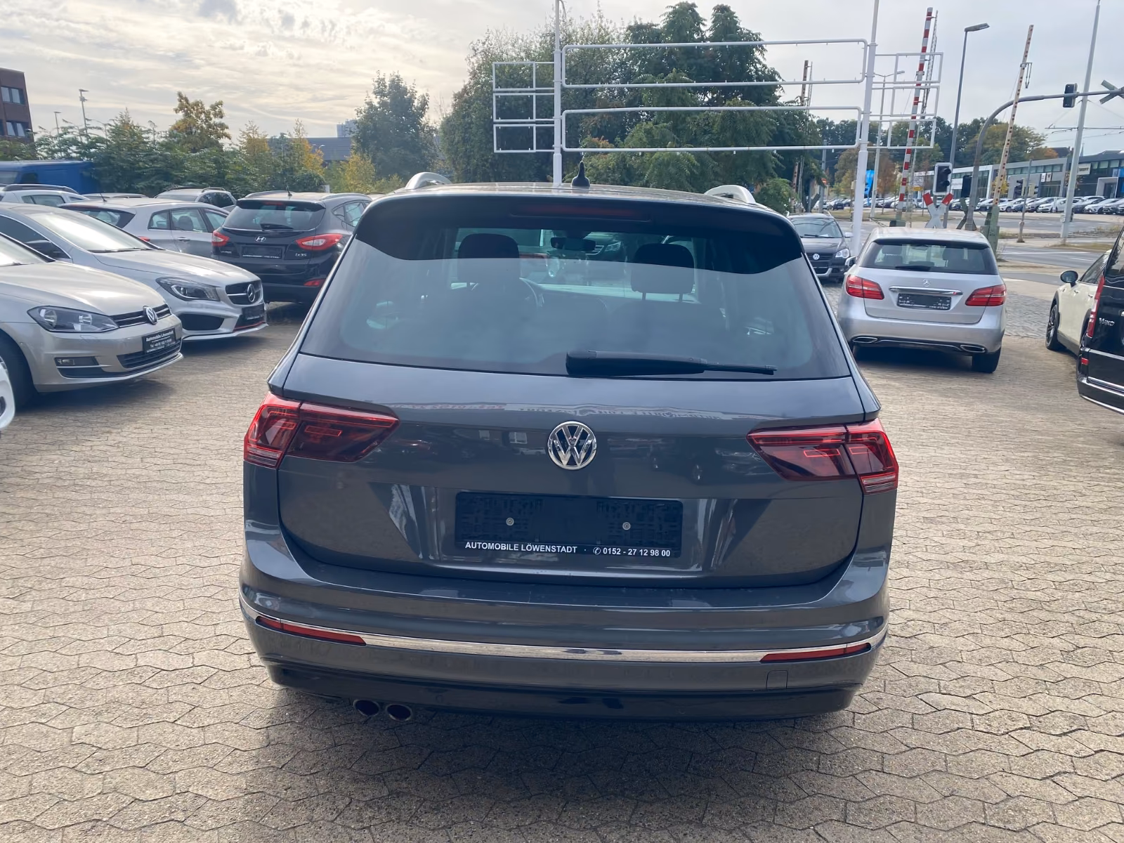 Volkswagen Tiguan Highline 4Motion*DSG*R-Line*
