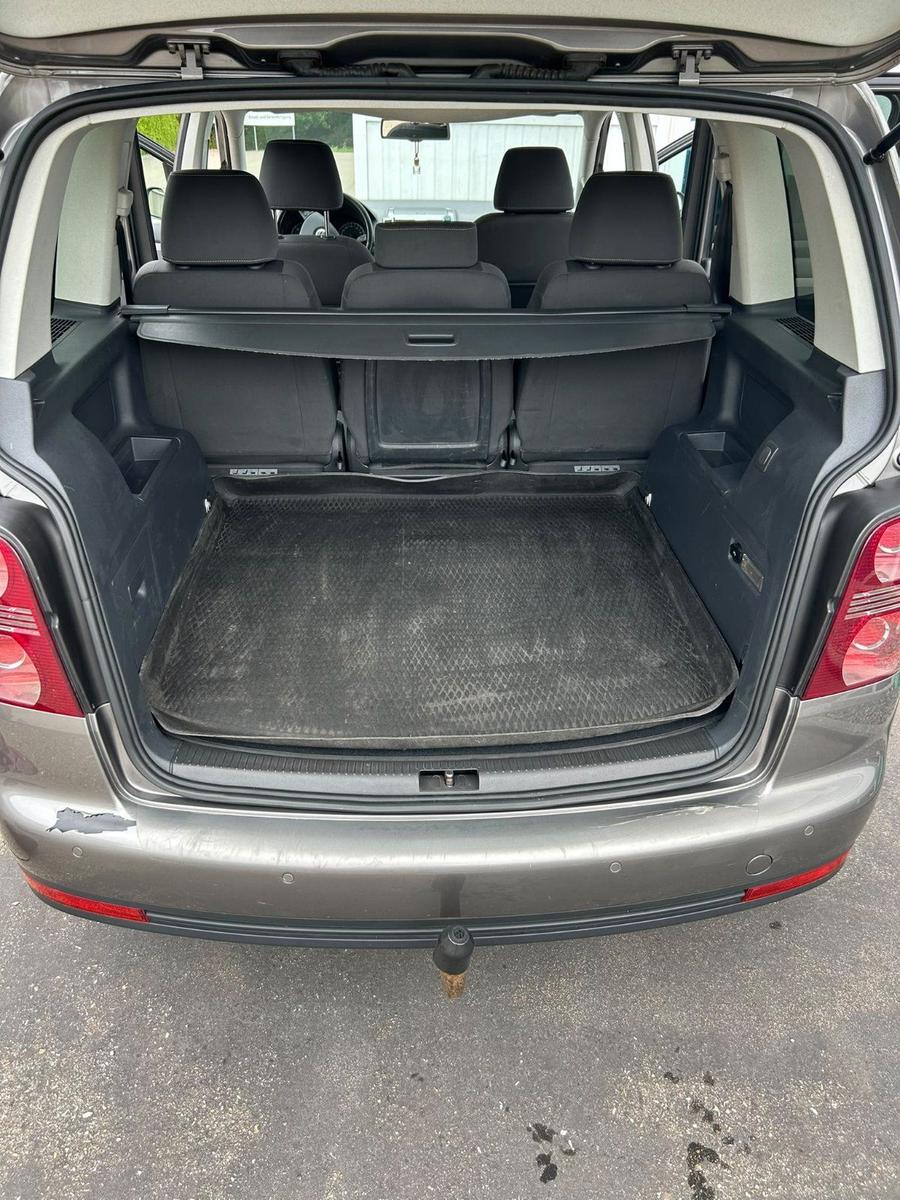 Volkswagen Touran 2008 — photo 7