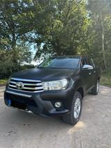 Toyota Hilux Pickup - Pick-Up - Geländewag... - Toyota Hilux: Privatanbieter