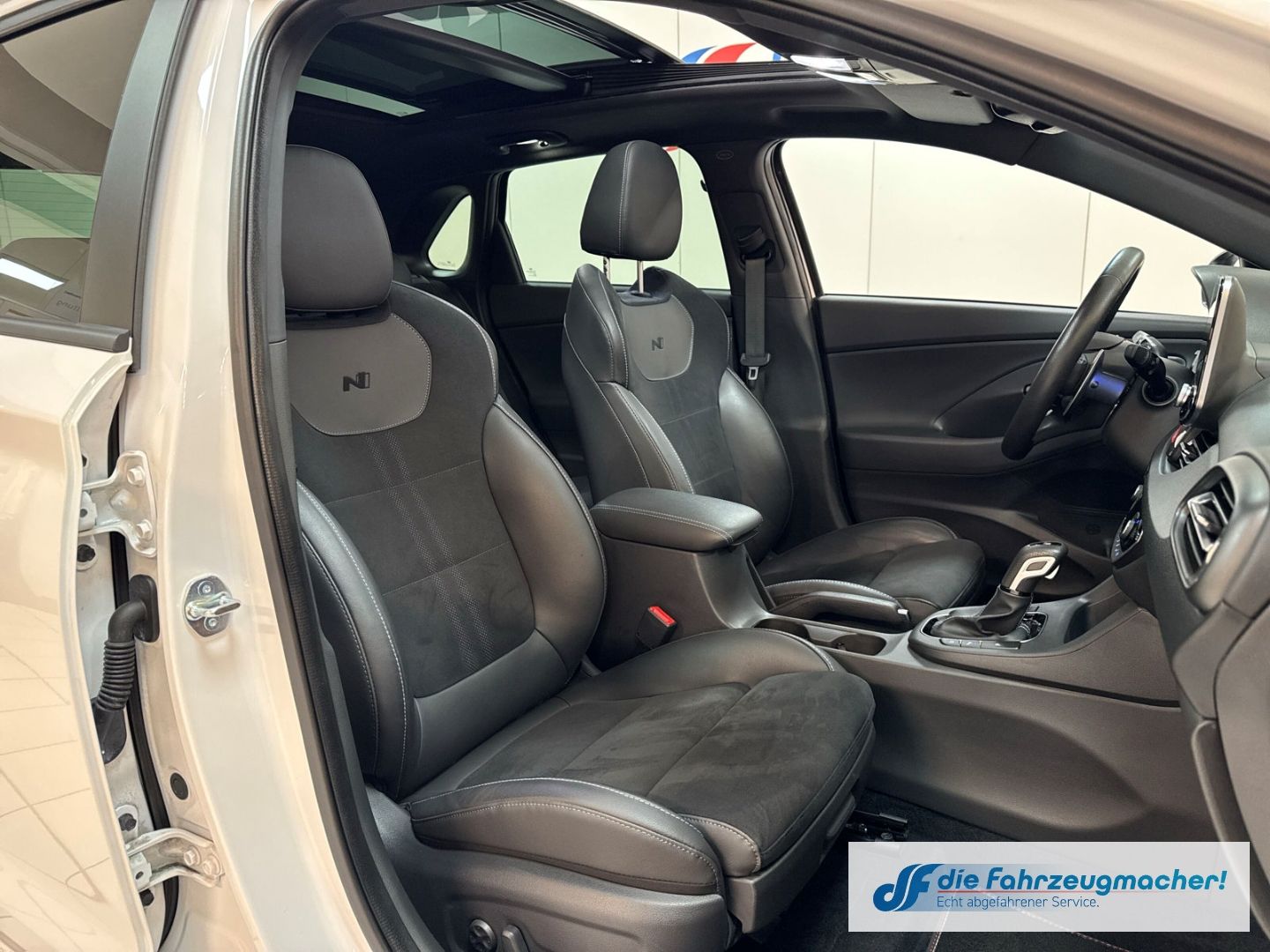 Fahrzeugabbildung Hyundai i30 N Performance El. Panodach Navi LED Apple Ca