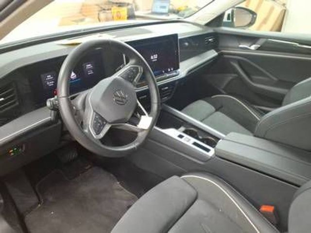 Volkswagen Passat 1.5 TSI DSG Business AHK LED NAV SHZ foto 4