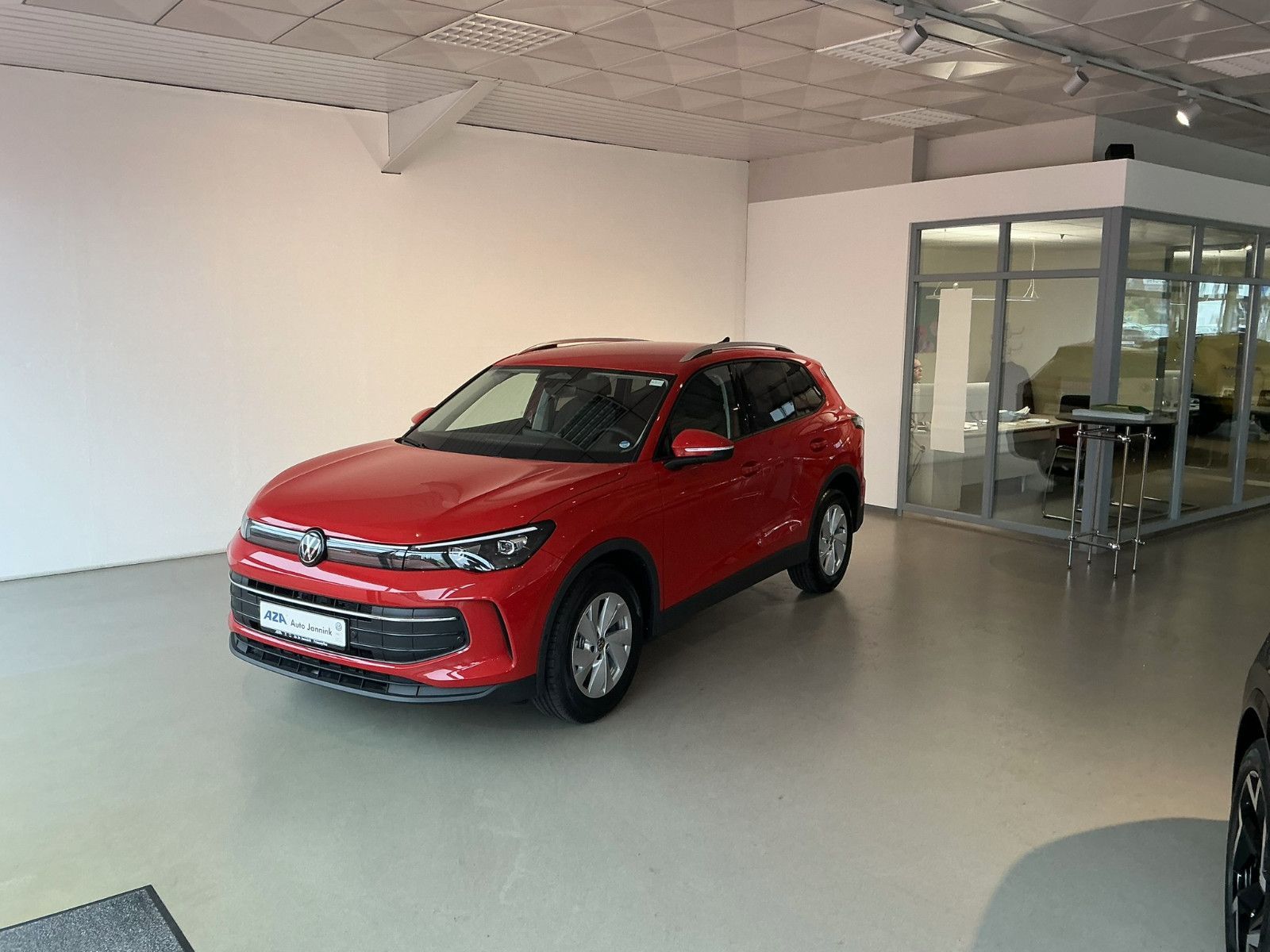 Volkswagen Tiguan 1.5 eTSI Life | AHK | ACC | Keyless