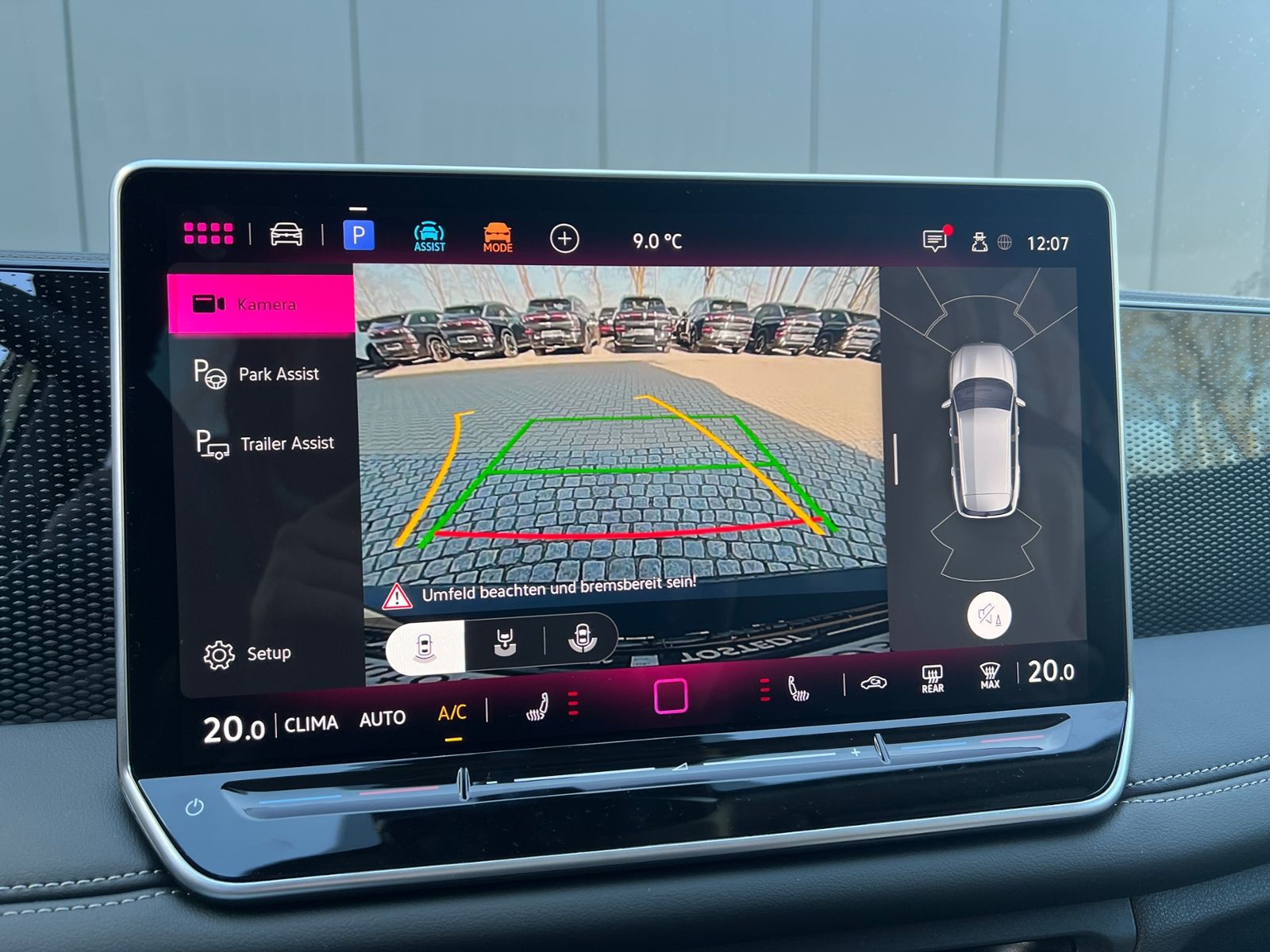 Fahrzeugabbildung Volkswagen Tiguan LIFE 1.5 eTSI DSG *AHK, LED Plus, Kamera,