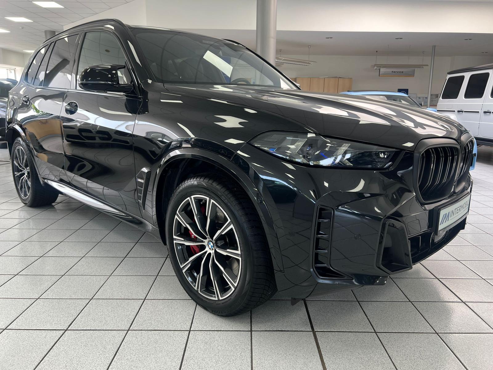 BMW X5 M60 i xDrive*PANO*STHZG*MASSAGE*LUFT*HUD*360°