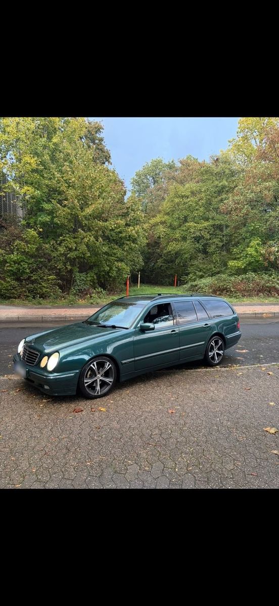 Mercedes-Benz Mercedes Benz E Klasse W210