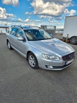 Volvo V70 D4  Momentum Geartronic Momentum - gebrauchte Volvo V70 aus dem Jahr 2016