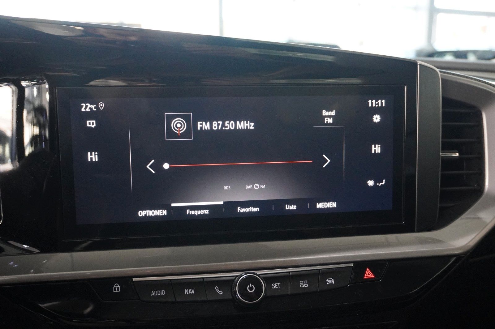 Fahrzeugabbildung Opel Mokka ELEGANCE 1.2T NAVI/LED/KAMERA/SPORT/DAB+