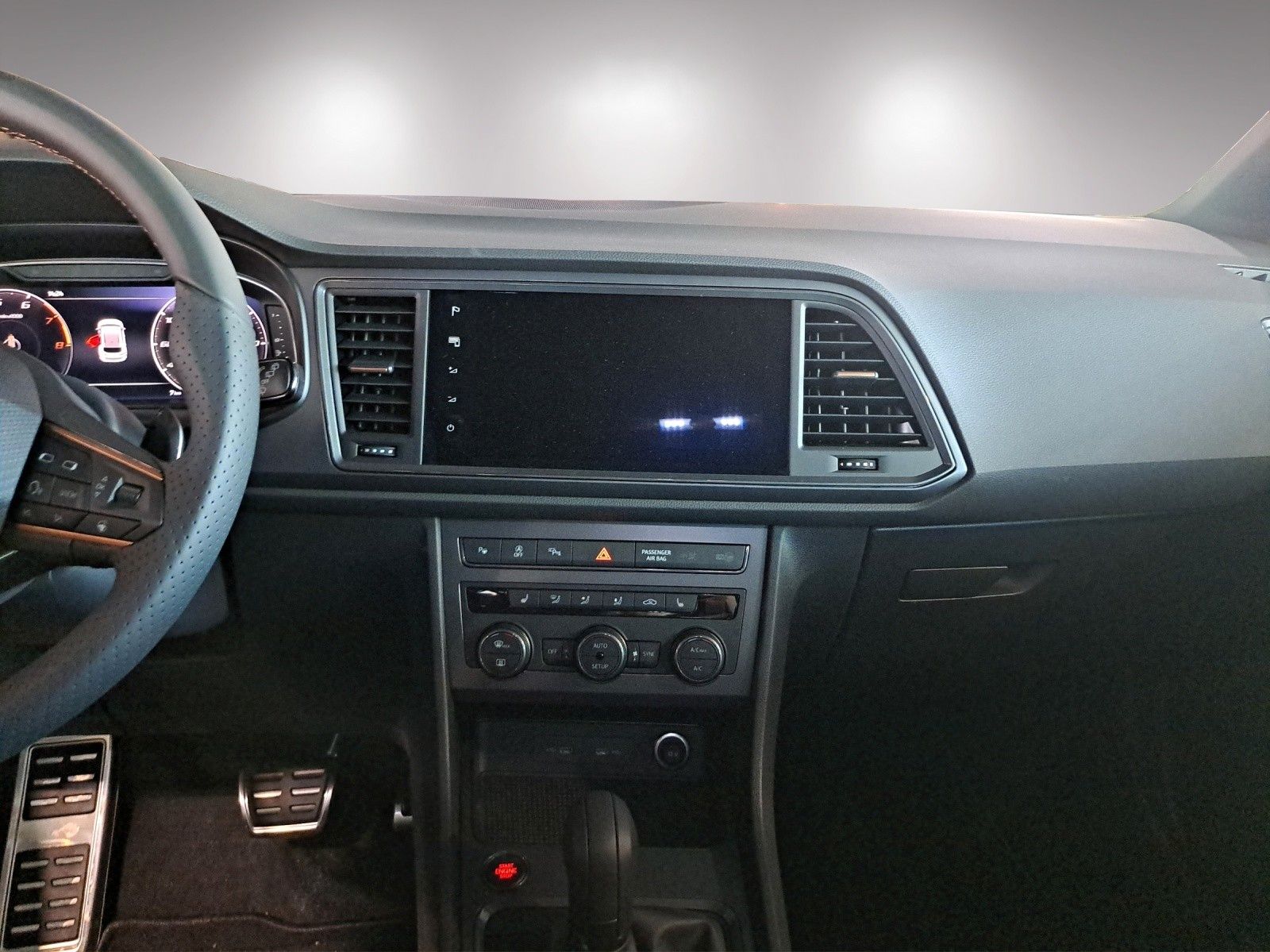 Ateca 1.5 TSI DSG AHK Top View Kamera PDC