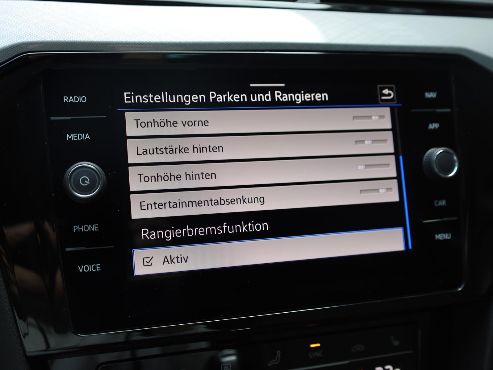 Volkswagen Passat Business 1.5TSI*CarPlay*ACC*AHK*, миниатюра 29