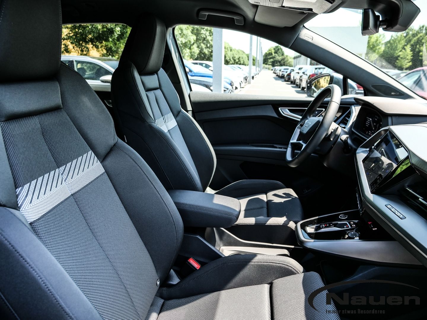 Audi Q4 e-tron - Bild 21