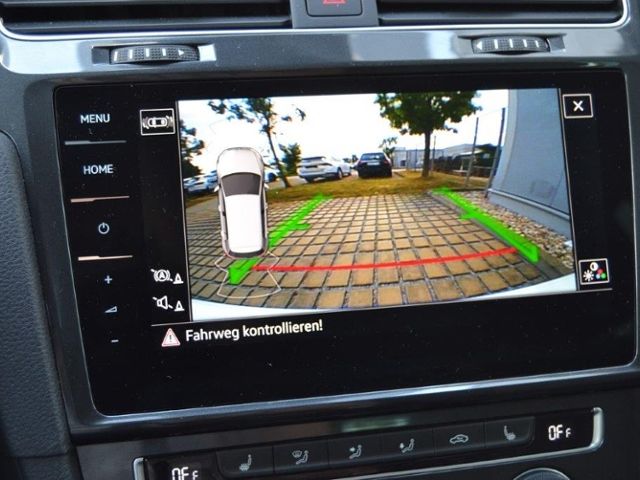 Golf VII e-Golf CL/WÄRMEPUMPE/LED/NAVI-PRO+VZE/D