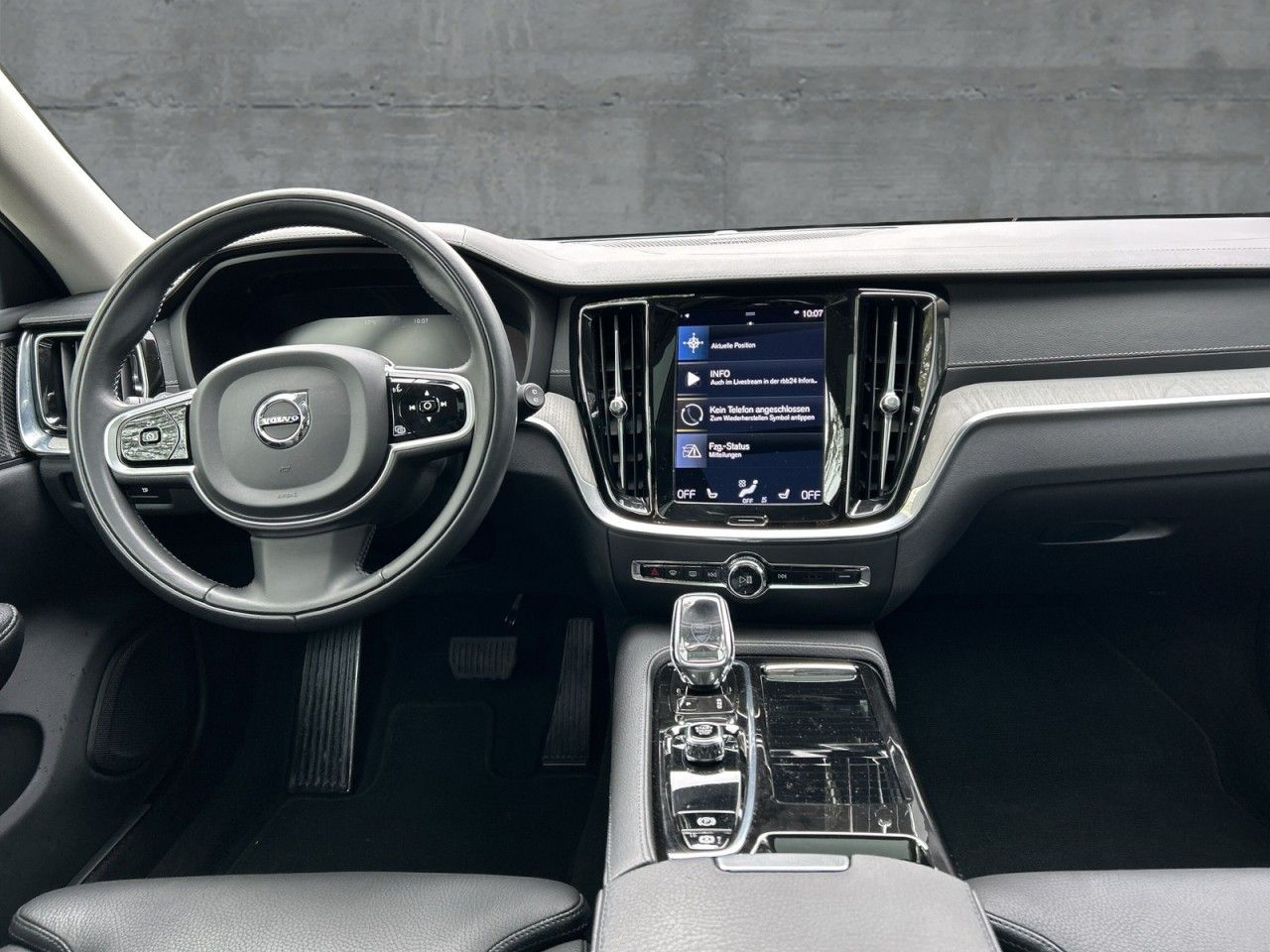 Volvo V60 Recharge T6 AWD Inscription Klima Navi foto 10
