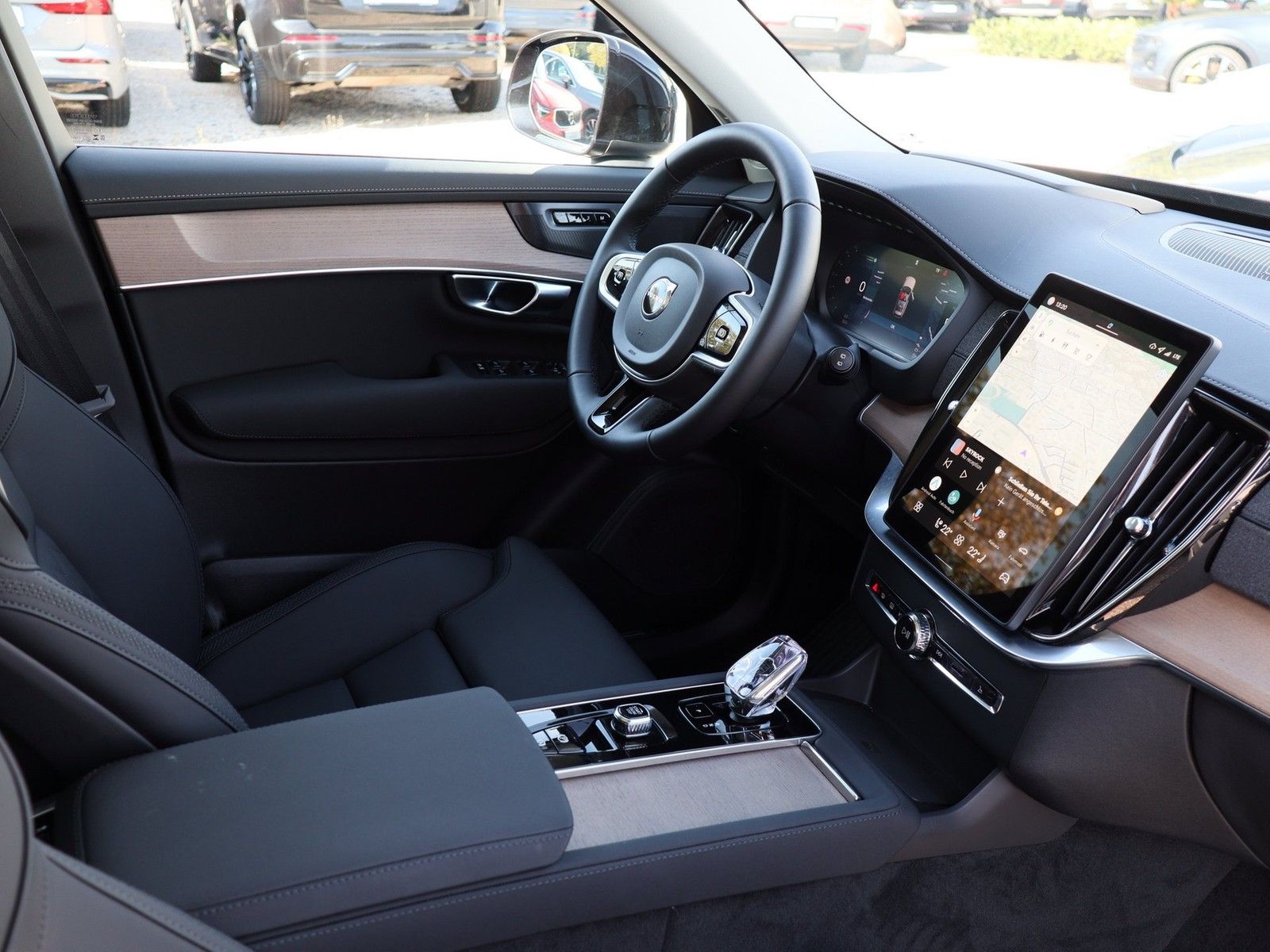 Volvo XC90 T8 AWD Plus Bright Recharge Plug-In Hybrid  imagem 3