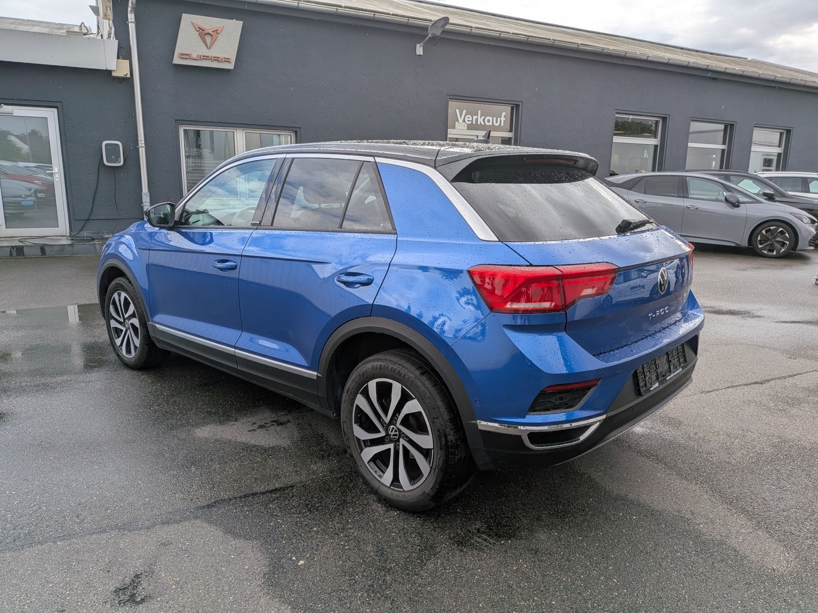 Volkswagen T-Roc Active 1.5 TSI DSG AHK Standh 03.27NW-Gara foto 4