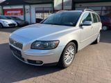 Volvo V50 Kombi 2.4 Momentum TÜV Neu - Volvo V50: 2.4